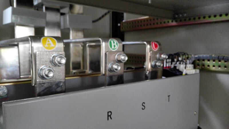 軟起動器在長春機場加油機案例